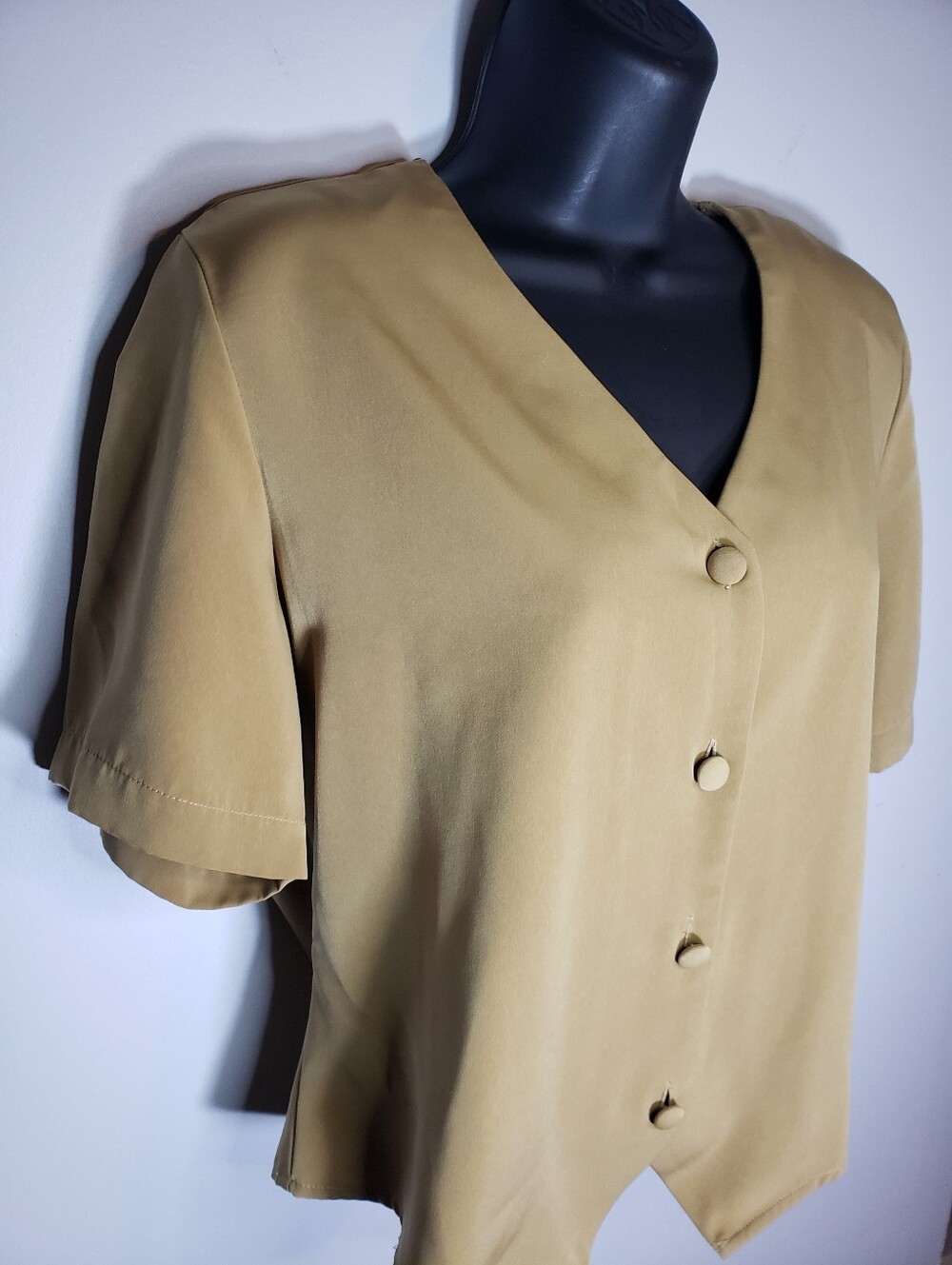 Sag Harbor Petite Blouse 12P Khaki Tan Button Up Short Sleeve Crop Vest Top - Picture 3 of 10